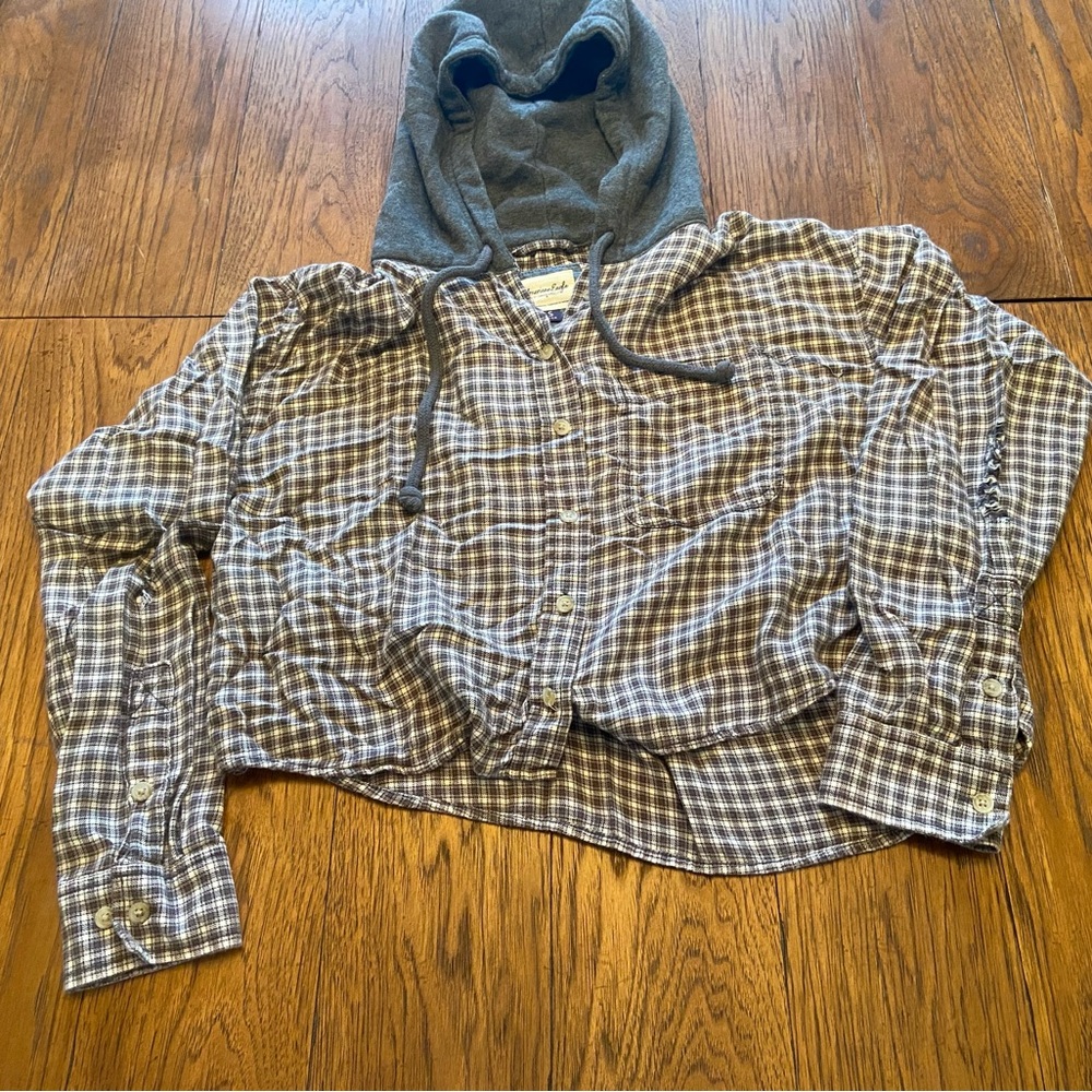 American Eagle Outfitters Gray and White Checkered Hoodie